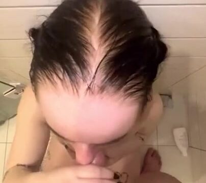 Lara Rose Video Onlyfans BJ In Bathtub